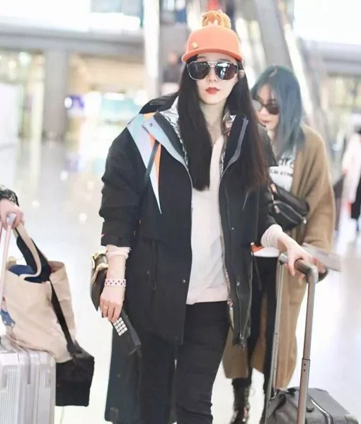The 355 Lin Mi Sheng Black Jacket