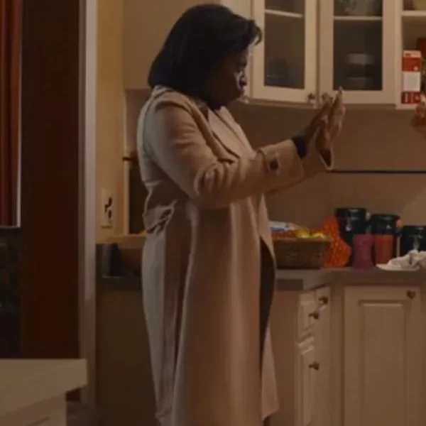 Michelle Obama The First Lady Beige Coat